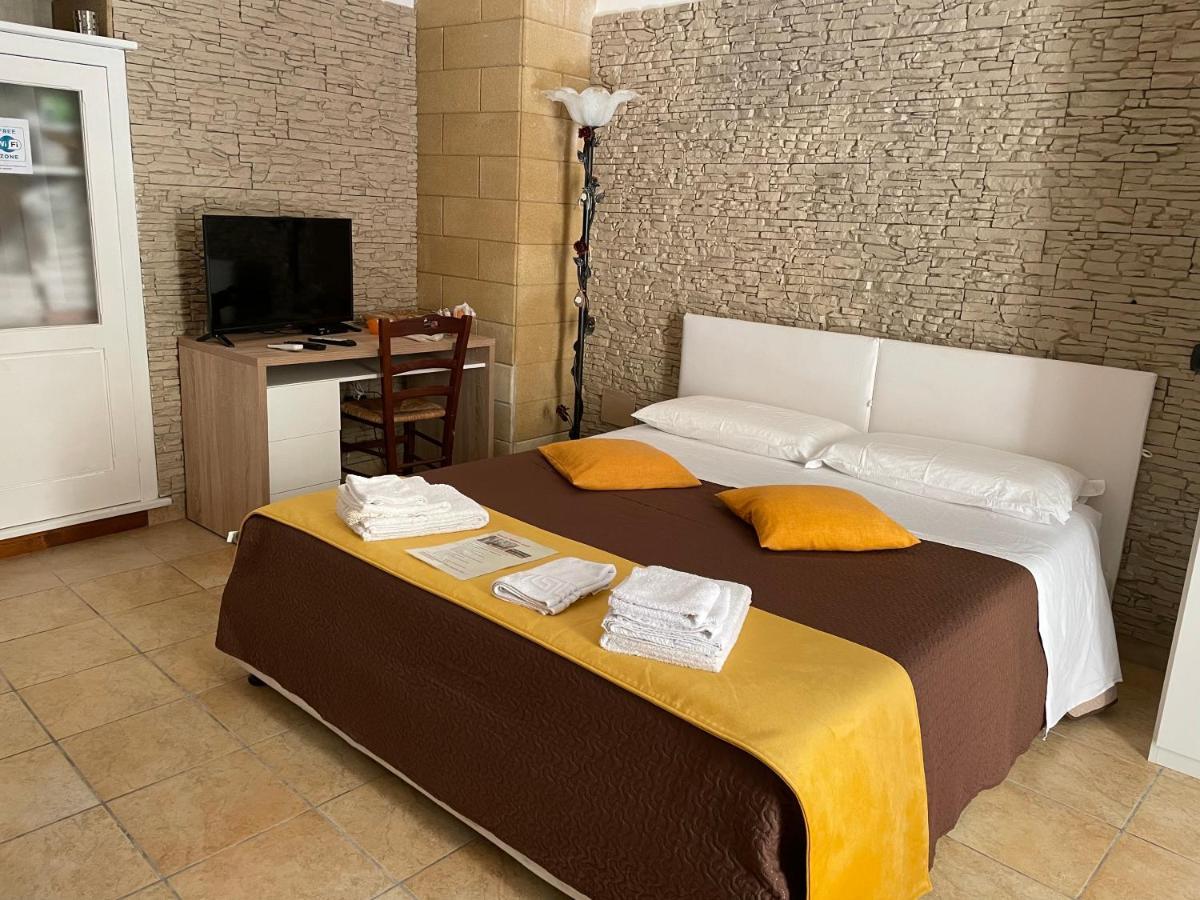 Salento Holidays Couette-café
